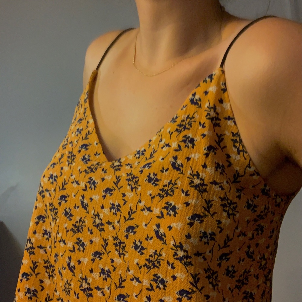 Floral top